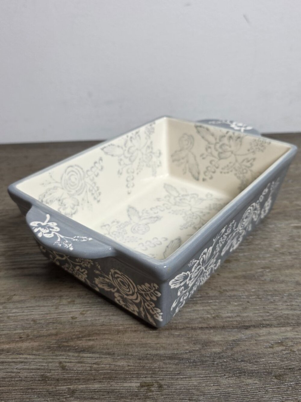 Blue Harbor Collection Small Rectangular Baker Loaf Gray & Cream Floral 8" x 6"